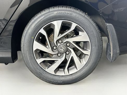 Used 2017 Honda Civic EX image 11