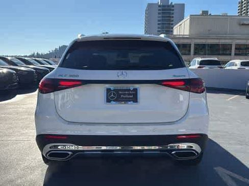Used 2026 Mercedes-Benz GLC 300 4MATIC image 7