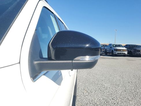 New 2026 Ford Expedition Max Platinum image 5