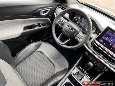 Certified 2024 Jeep Compass Latitude AWD/4WD image 20
