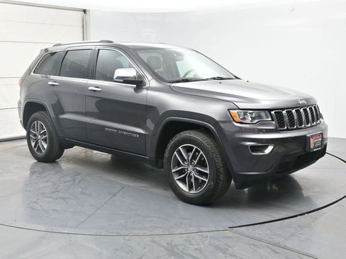 Used 2017 Jeep Grand Cherokee Limited AWD/4WD image 27