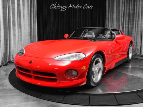 Used 1993 Dodge Viper RT/10 image 2