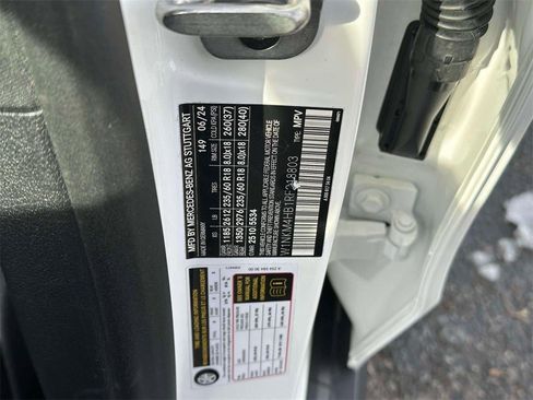 Used 2024 Mercedes-Benz GLC 300 GLC 300 4MATIC image 21