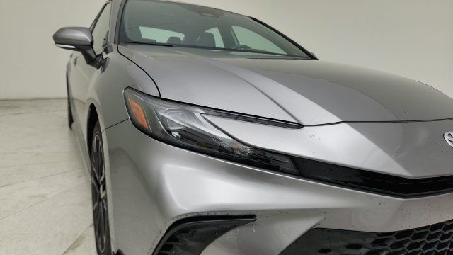 Used 2025 Toyota Camry SE FWD image 27