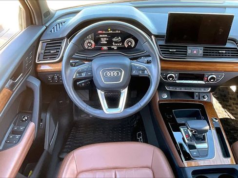 Used 2023 Audi Q5 2.0T Premium Plus w/ Premium Plus Package image 5