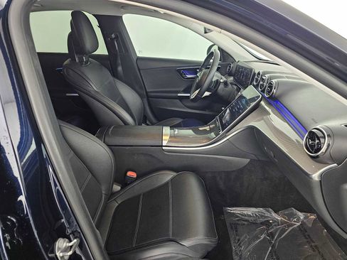 Used 2022 Mercedes-Benz C 300 Sedan image 10