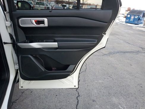 Used 2022 Ford Explorer Limited w/ Equipment Group 301A image 30