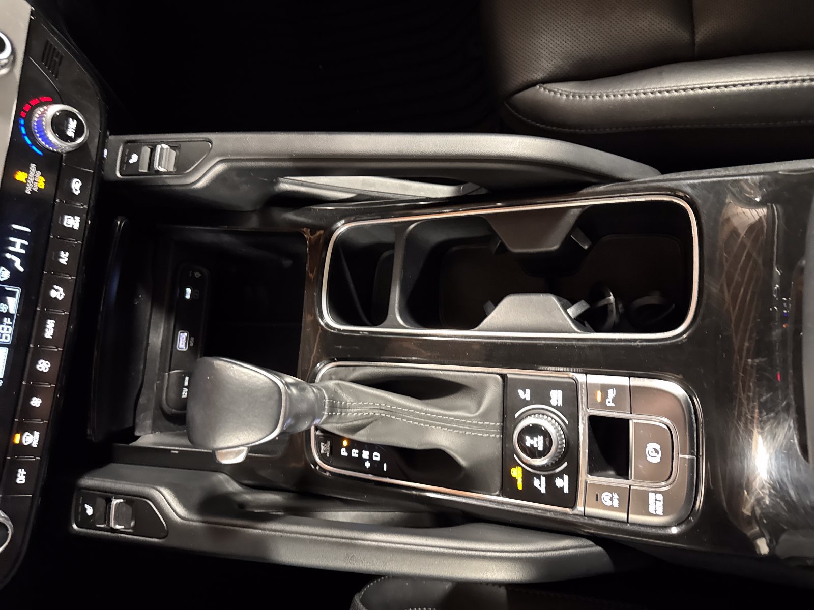 Used 2023 Kia Telluride S AWD/4WD image 20