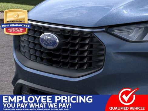 New 2026 Ford Escape SE FWD image 17