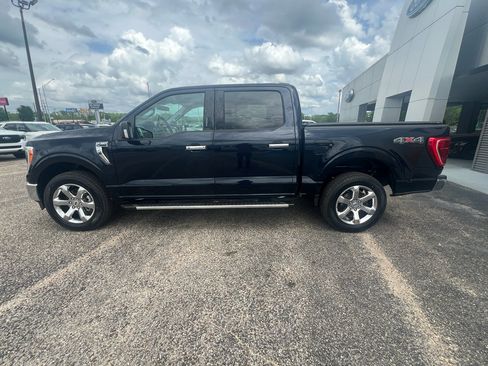 Used 2022 Ford F150 XLT w/ Equipment Group 302A High AWD/4WD image 6