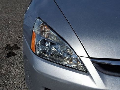 Used 2007 Honda Accord EX image 9
