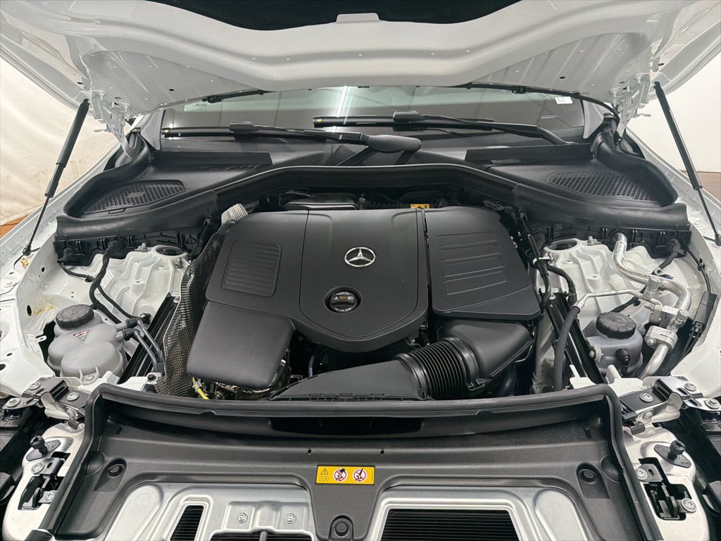 Used 2026 Mercedes-Benz GLC 300 4MATIC image 30