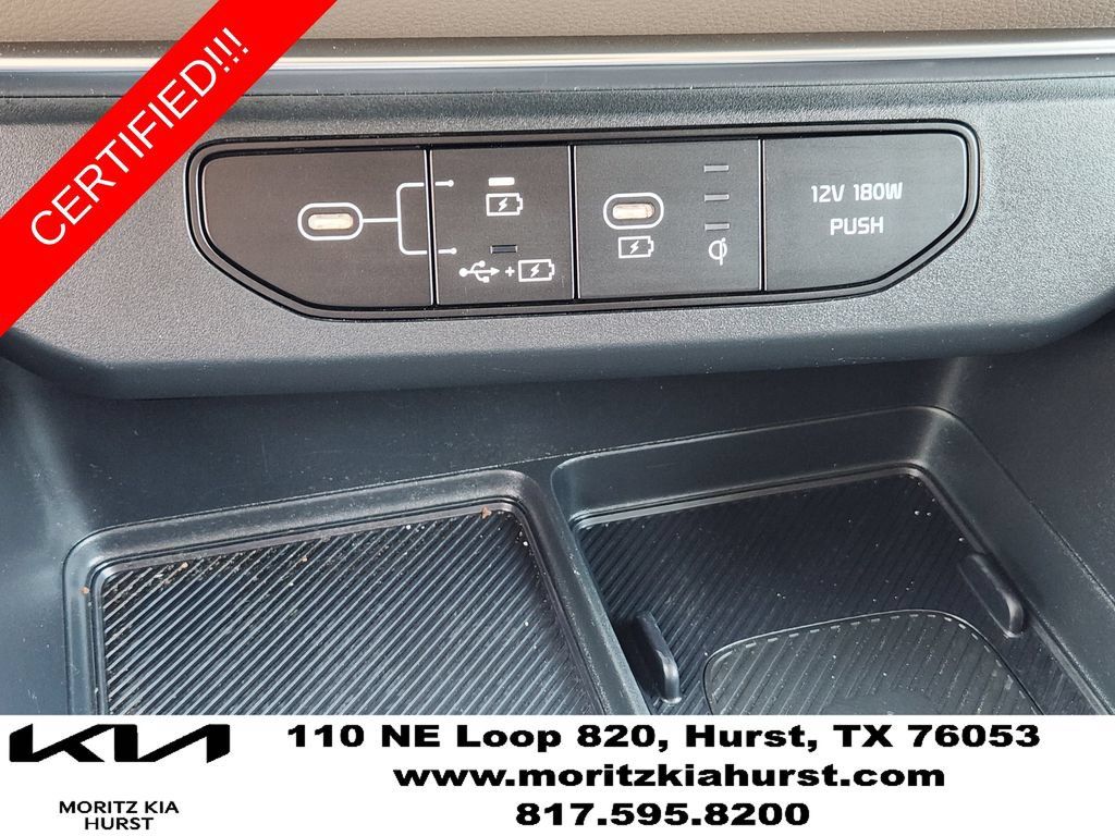 Certified 2025 Kia Carnival SX FWD image 22
