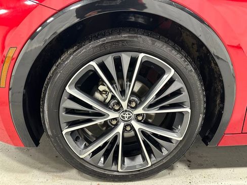 Used 2025 Toyota Prius XLE image 63