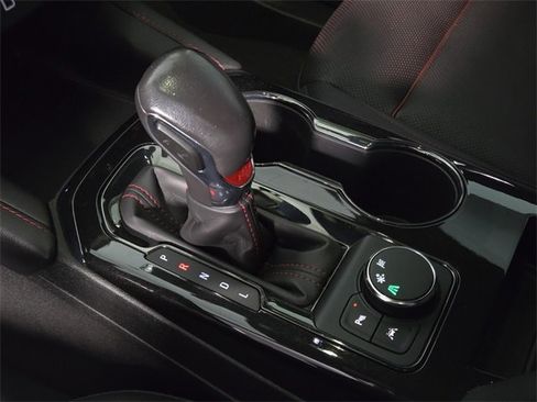 Used 2022 Chevrolet Blazer RS w/ Enhanced Convenience Package image 26