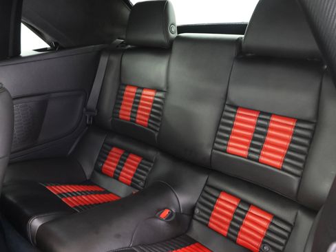 Used 2011 Ford Mustang Shelby GT500 w/ SVT Performance Pkg RWD image 9