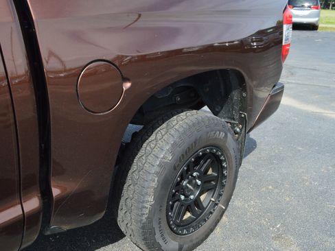 Used 2014 Toyota Tundra 1794 Edition image 4