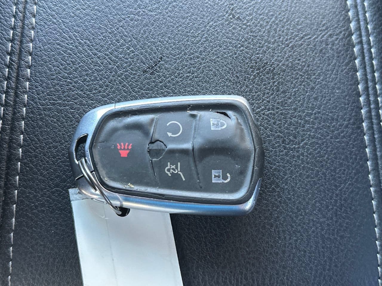 Used 2019 Cadillac XT4 Premium Luxury FWD image 29