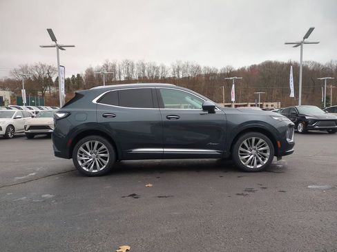 New 2026 Buick Envision Avenir image 4