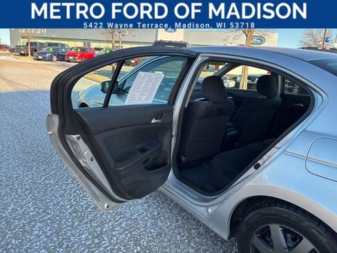 Used 2012 Honda Accord LX image 32