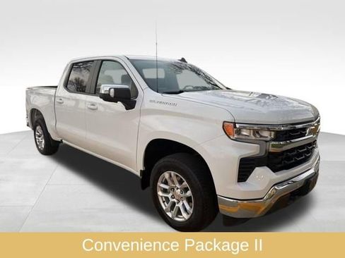 Used 2025 Chevrolet Silverado 1500 LT w/ Safety Package image 6
