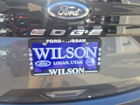 Used 2024 Ford Edge SEL AWD/4WD image 42