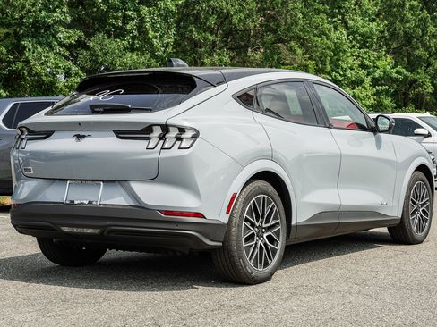 New 2025 Ford Mustang Mach-E Premium image 4