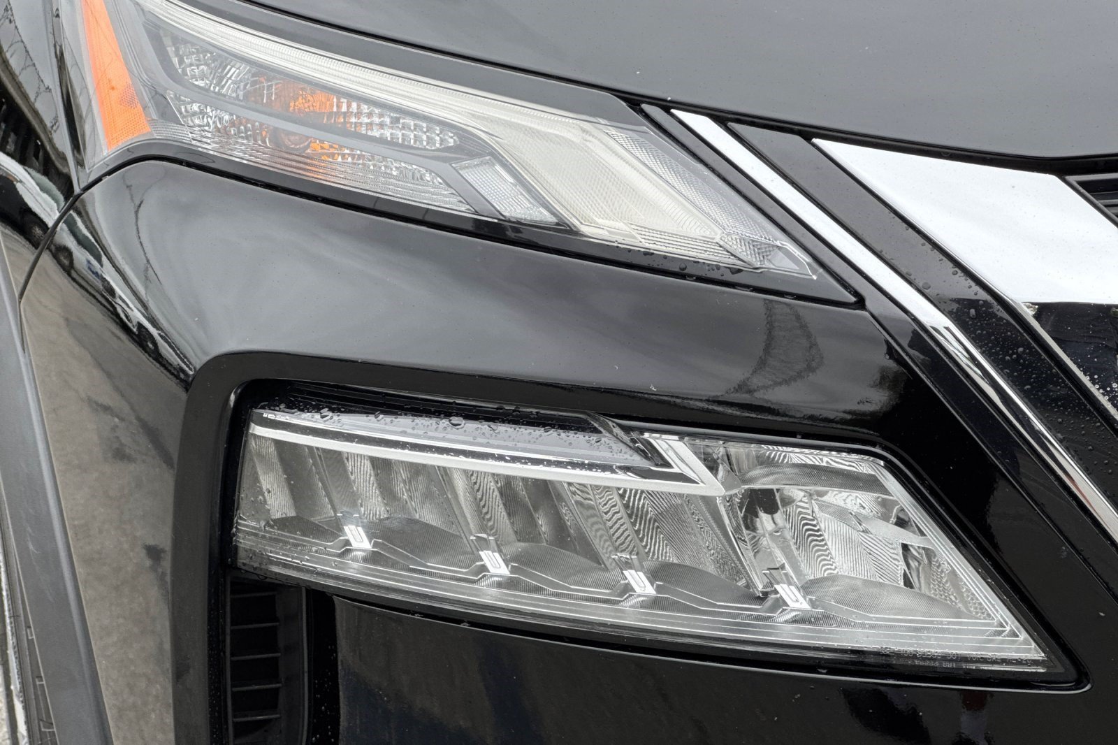 Used 2023 Nissan Rogue SL AWD/4WD image 12