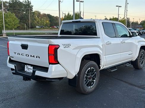 New 2025 Toyota Tacoma TRD Sport image 28