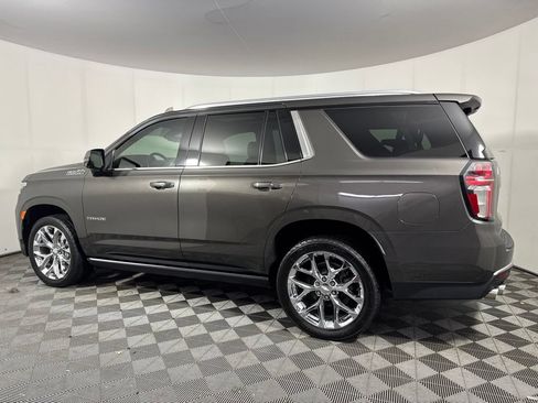 Used 2021 Chevrolet Tahoe High Country AWD/4WD image 3