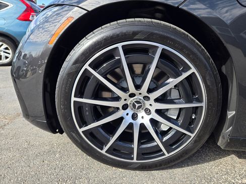 Used 2023 Mercedes-Benz EQS 580 4MATIC Sedan w/ Exclusive Trim Package image 24