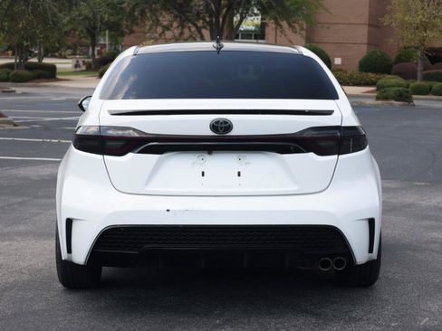 Used 2021 Toyota Corolla SE FWD image 4