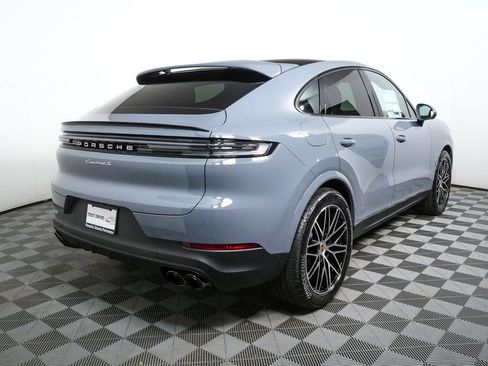 New 2026 Porsche Cayenne S image 29