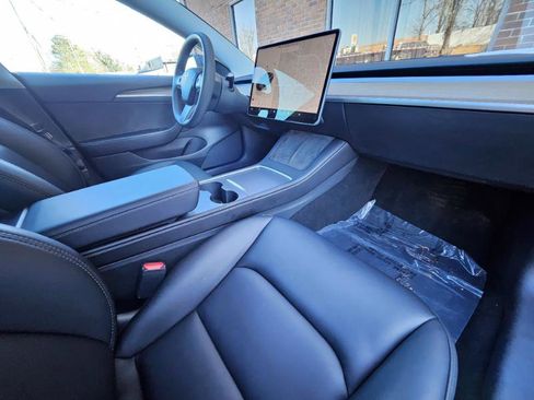 Used 2022 Tesla Model 3 Long Range image 54