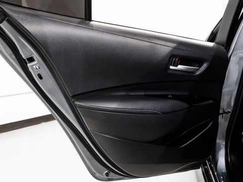 Used 2020 Toyota Corolla XLE image 57