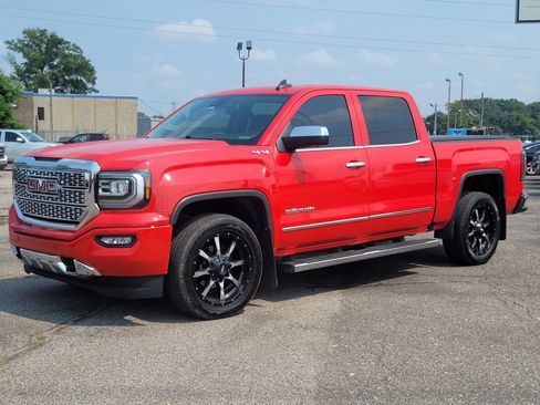 Used 2017 GMC Sierra 1500 SLT AWD/4WD image 22