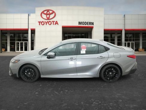 New 2026 Toyota Camry SE FWD image 20
