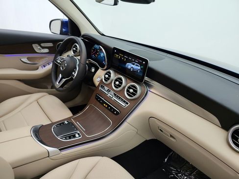Used 2022 Mercedes-Benz GLC 300 image 19