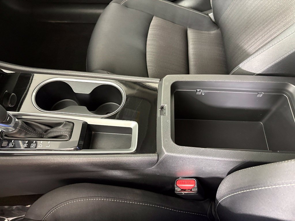 Used 2024 Nissan Altima 2.5 SV FWD image 29