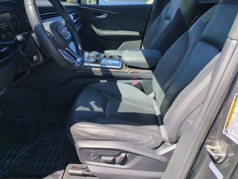 Used 2021 Audi Q7 3.0T Prestige image 17