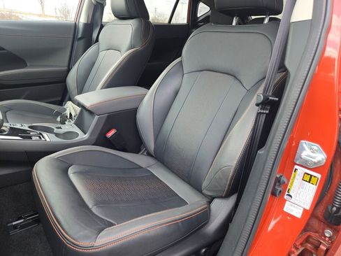 Certified 2025 Subaru Crosstrek 2.5i Limited image 24