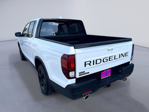 Certified 2026 Honda Ridgeline Black Edition image 2