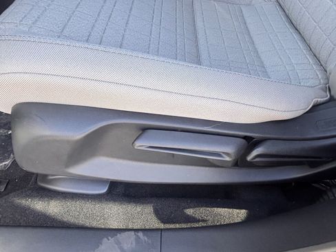 New 2027 Honda HR-V LX image 15