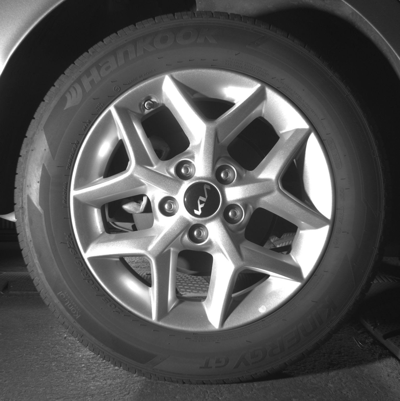 Used 2025 Kia Soul LX w/ LX Technology Package FWD image 26