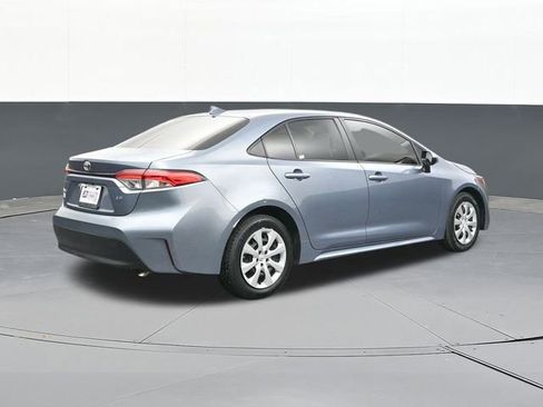 Used 2023 Toyota Corolla LE w/ Carpet Mat Package (TMS) image 13