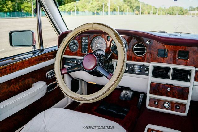 Used 1989 Rolls-Royce Silver Spirit RWD image 26