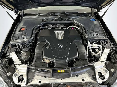 Used 2019 Mercedes-Benz E 450 4MATIC Cabriolet image 34