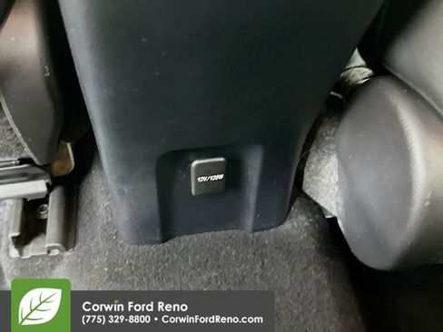 Used 2018 Toyota Prius Prime Advanced FWD image 25