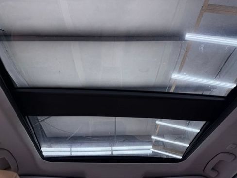Used 2023 Nissan Rogue Platinum FWD image 32