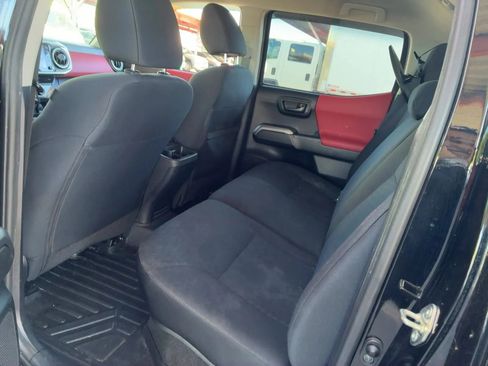 Used 2021 Toyota Tacoma SR5 image 5